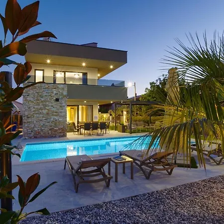 Bavigo 别墅 Barban