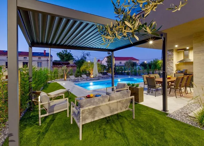 Bavigo Βίλα Barban